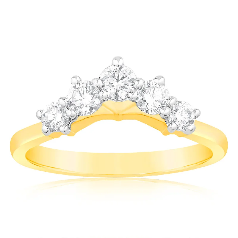 Women's Solitaire Diamond Rings with Round - Cut Diamonds and Platinum Settings for an Elegant EngagementLuminesce Lab Grown 1/2 Carat Eternity Curve Diamond Ring in 18ct Yellow Gold