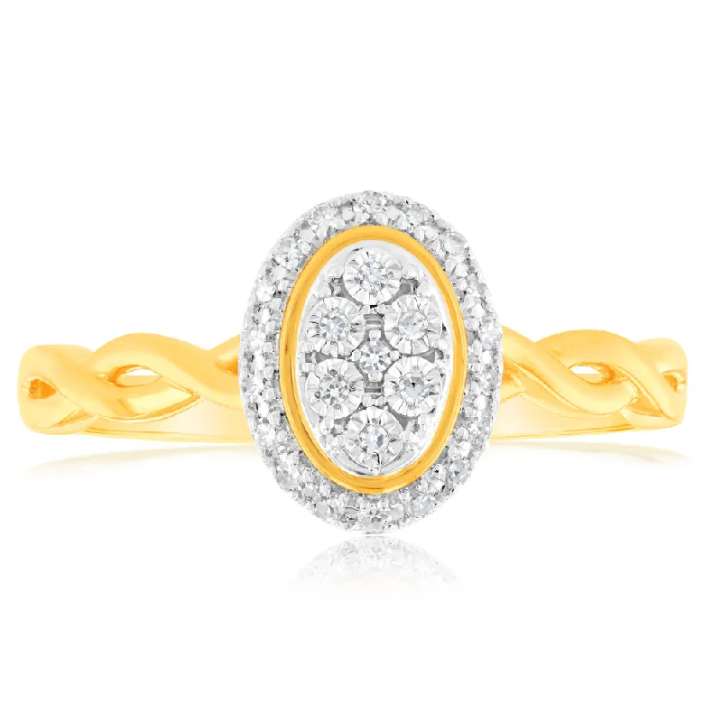 Vintage - Style Women's Diamond Rings with Floral - Engraved Bands and Multiple Diamond Accents9ct Yellow Gold Luminesce Lab Grown Diamond Ring with 25 Brilliant Diamonds