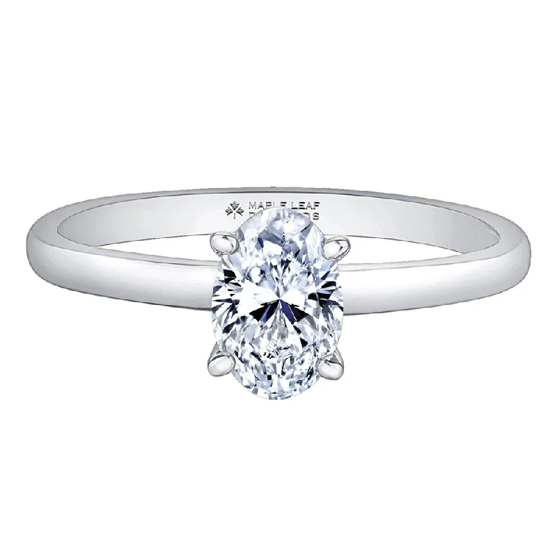 Signature - Design Women's Diamond Rings with a Brand - Specific Pattern and High - Quality DiamondsClassic Canadian Oval Diamond Solitaire Engagement Ring