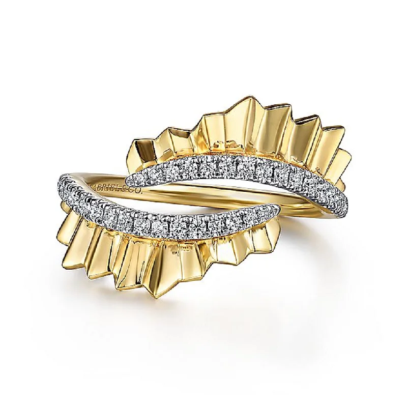 Chunky Fashion Rings in Copper with Geometric Patterns for a Bold Accessory14K Yellow Gold Diamond Bypass Ring With Diamond Cut Texture