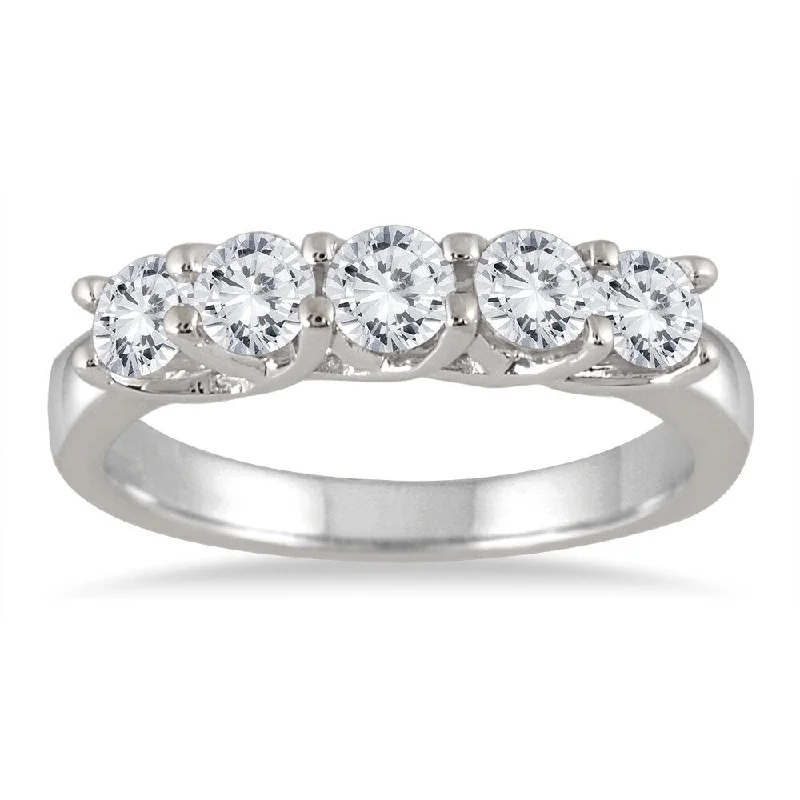 Tennis - Style Women's Diamond Rings with a Continuous Row of Diamonds for a Classic and Versatile Look1 Carat TW Five Stone Diamond Wedding Band in 10K White Gold