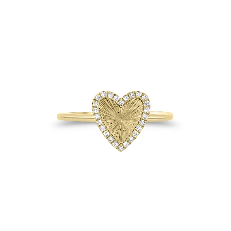 Minimalist Fashion Rings in Stainless Steel with a Single Solitaire CrystalDiamond & Ridged Gold Heart Ring