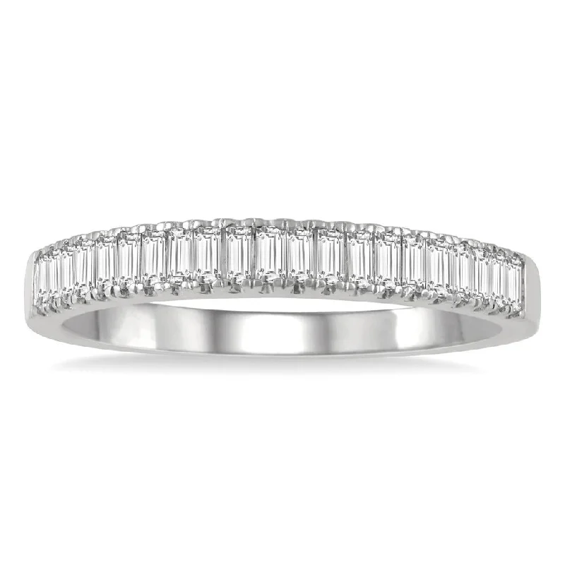 Knuckle - Duster Fashion Rings in Black - Plated Metal with Spike Details14K White Gold Straight Baguette Cut Diamond Band