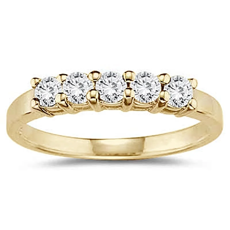 Princess - Cut Women's Diamond Rings in White Gold with a High - Clarity Diamond for a Modern Look1/2 Carat TW 5 Stone White Diamond Ring in 10K Yellow Gold