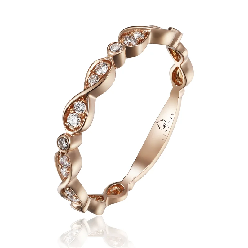 Vintage - Reproduction Fashion Rings in Bronze with Cameo - Style Medallions14K Rose Gold Infinity Diamond Stackable Ring