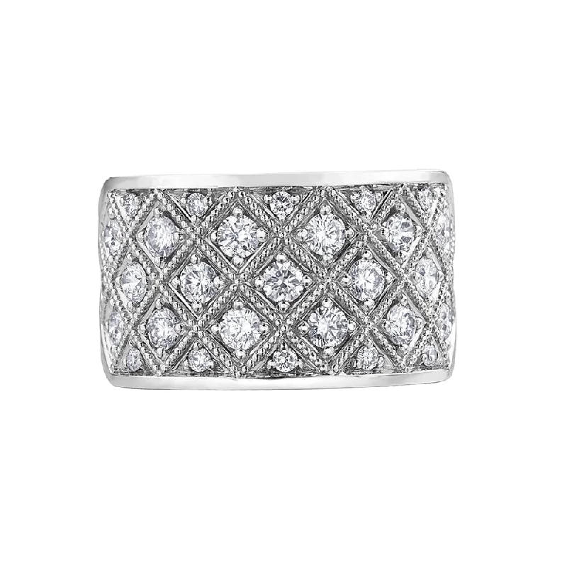 Tennis - Style Women's Diamond Rings with a Continuous Row of Diamonds for a Classic and Versatile LookStunning Diamond Right-Hand Ring