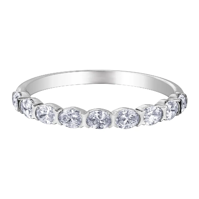 Tennis - Style Women's Diamond Rings with a Continuous Row of Diamonds for a Classic and Versatile LookEast-West Set Oval Diamond Band