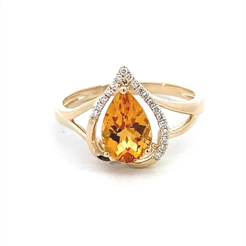 Vintage - Reproduction Fashion Rings in Bronze with Cameo - Style Medallions14K Yellow Gold Citrine And Round Diamonds Free Form Ring