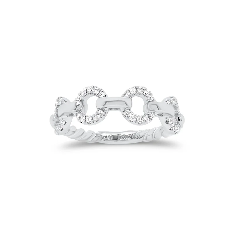 Minimalist Fashion Rings in Stainless Steel with a Single Solitaire CrystalDiamond Circle Link Stackable Ring