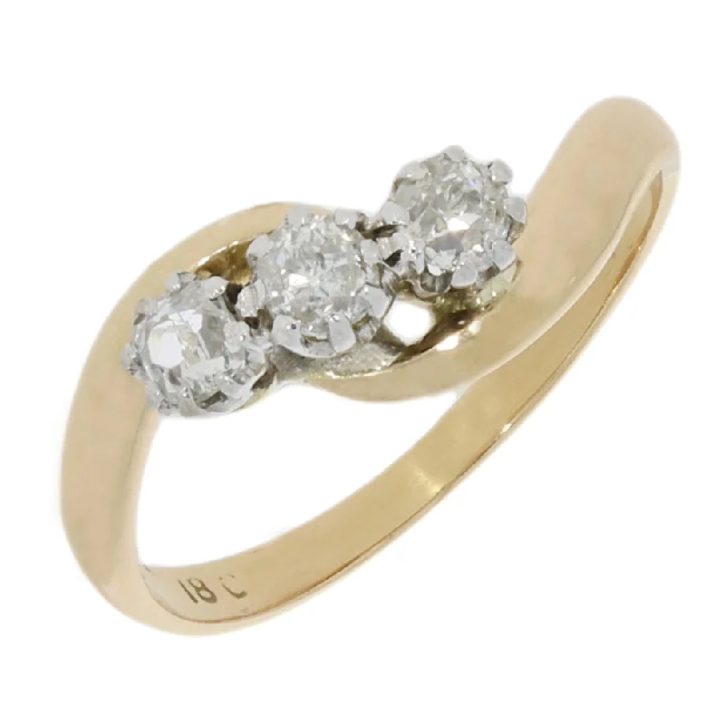 Pear - Shaped Women's Diamond Rings in Yellow Gold with a Single - Diamond Pendant LookPre Owned 18ct Yellow Gold 3 Stone Trilogy 0.35cts Diamond Ring