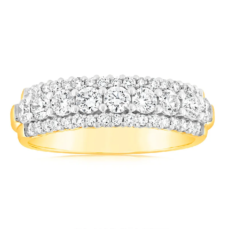 Women's Diamond Rings with Side - Stone Pave Setting for a Sparkling and Continuous ShineLuminesce Lab Grown 1 Carat Diamond Ring in 9ct Yellow Gold