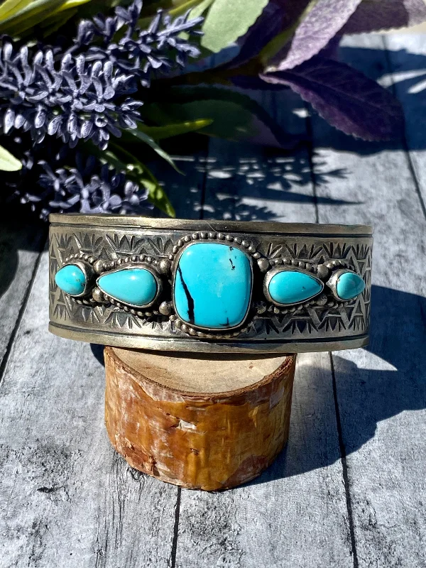 Women's Cuff Bracelets with Tassel Decorations for a Boho - Chic StyleVintage Navajo Made Kingman Turquoise & Sterling Silver Cuff Bracelet