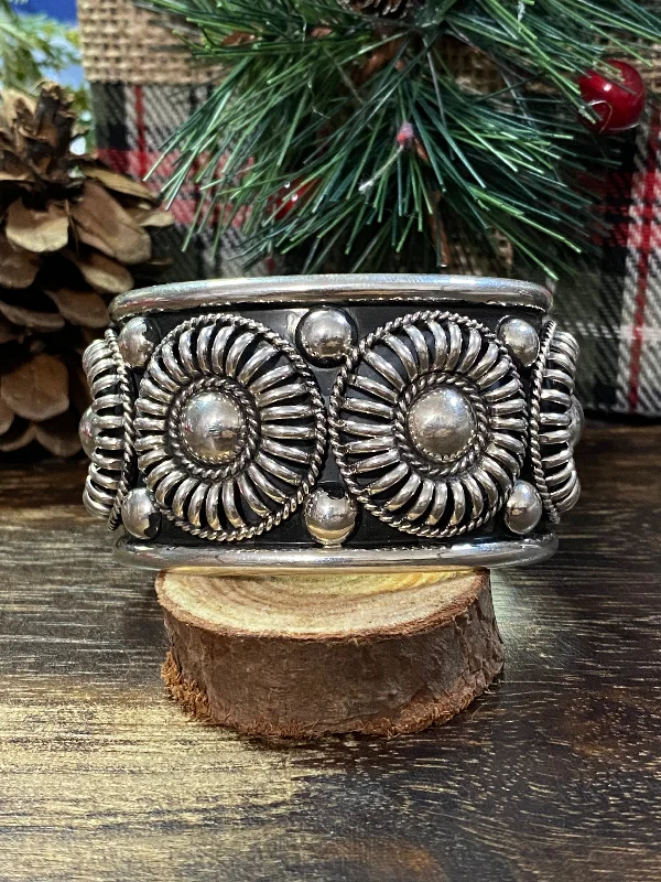 Stackable Women's Cuff Bracelets in Different Sizes and Materials for Layered StylingTommie Charlie Sterling Silver Cuff Bracelet