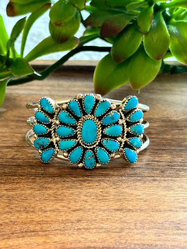 Magnetic Closure Women's Cuff Bracelets with Crystal Embellishments for Easy WearEunis Tso Kingman Turquoise & Sterling Silver Cluster Cuff Bracelet