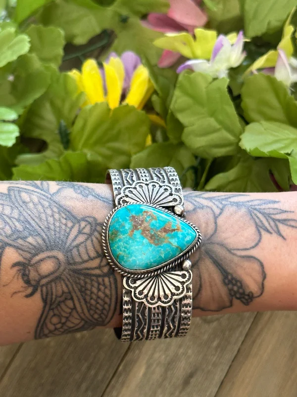 Women's Cuff Bracelets with Celtic Knot Patterns for a Mysterious and Cultural AppealSunshine Reeves Sonoran Mountain Turquoise & Sterling Silver Cuff Bracelet