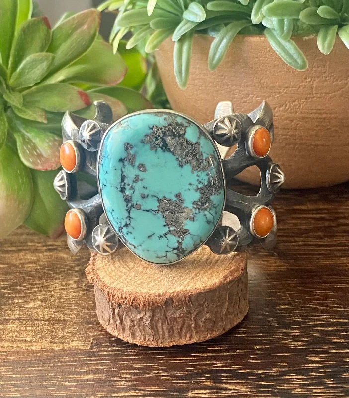 Wooden Women's Cuff Bracelets with Carved Motifs for a Natural and Artistic LookChimney Butte Kingman Turquoise & Spiny Oys Sterling Silver Cuff Bracelet