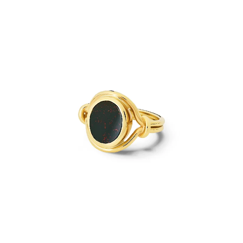 Cluster Engagement Rings with Multiple Small Diamonds Arranged in a Stunning DesignAgricola Signet Ring Yellow Gold - Bloodstone