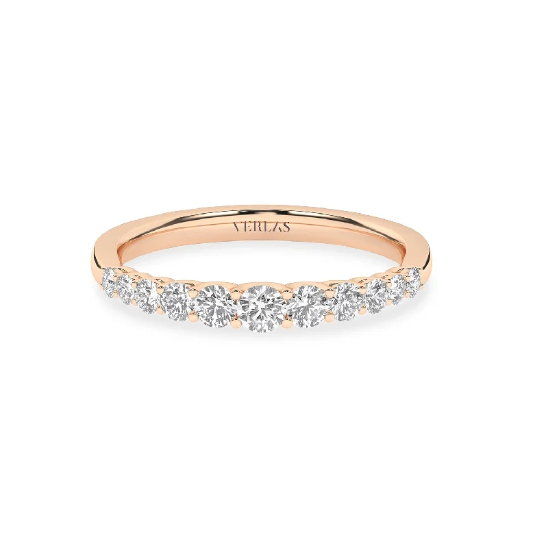 Heart - Shaped Engagement Rings in 14K Pink Gold for a Romantic ProposalGraduated Round Ring Small