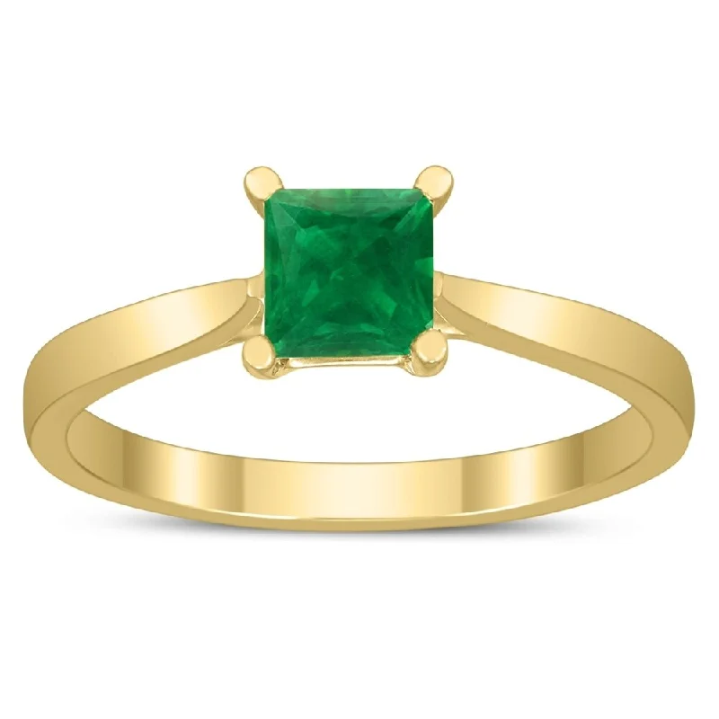 Alexandrite Gemstone Rings in Platinum with a Hidden Halo for a Rare and Luxurious PieceSquare Princess Cut 5MM Emerald Solitaire Ring in 10K Yellow Gold