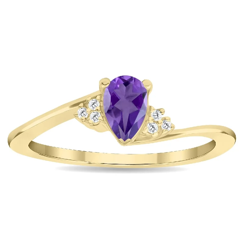 Lapis Lazuli Gemstone Rings in Sterling Silver with a Star - Shaped Setting for a Celestial - Inspired PieceWomen's Pear Shaped Amethyst and Diamond Tierra Ring in 10K Yellow Gold