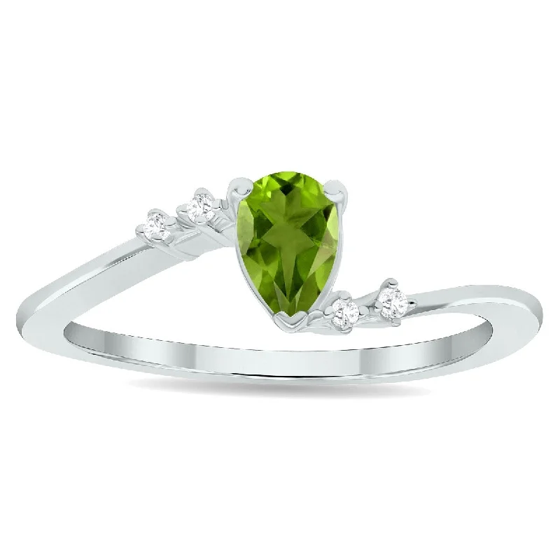 Jasper Gemstone Rings in 18K Gold Vermeil with a Matte Finish for a Subtle and Elegant LookWomen's Peridot and Diamond Wave Ring in 10K White Gold