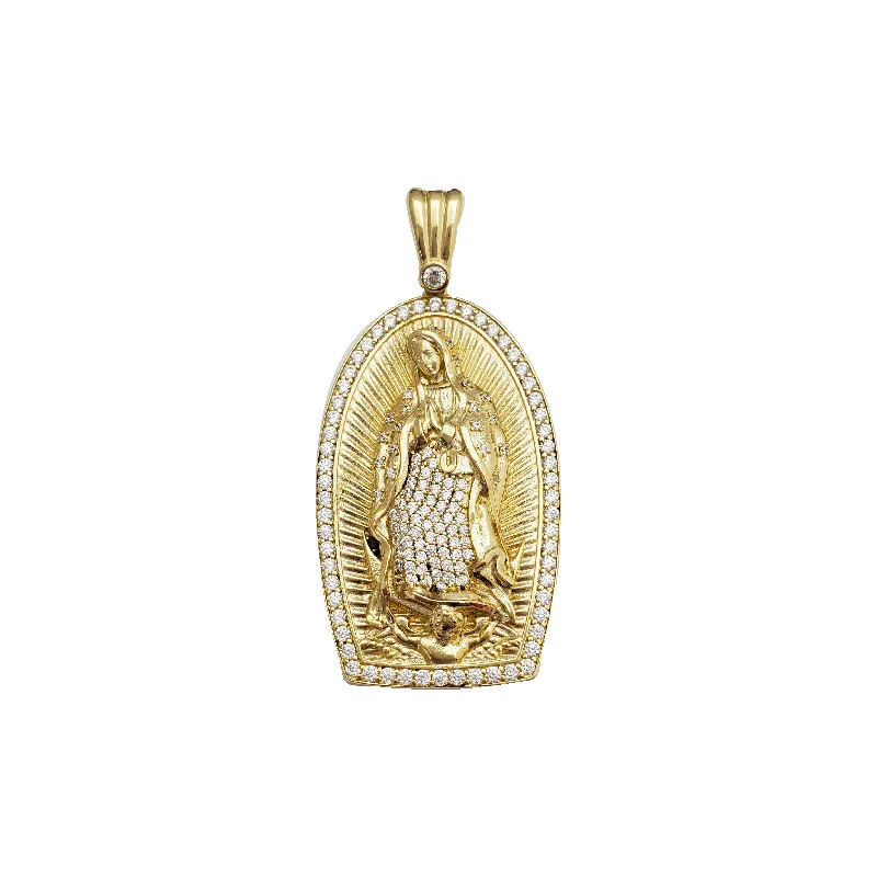 Pearl - Embellished Floral Pendant for a Feminine and Romantic LookGuadalupe Pendant (14K)